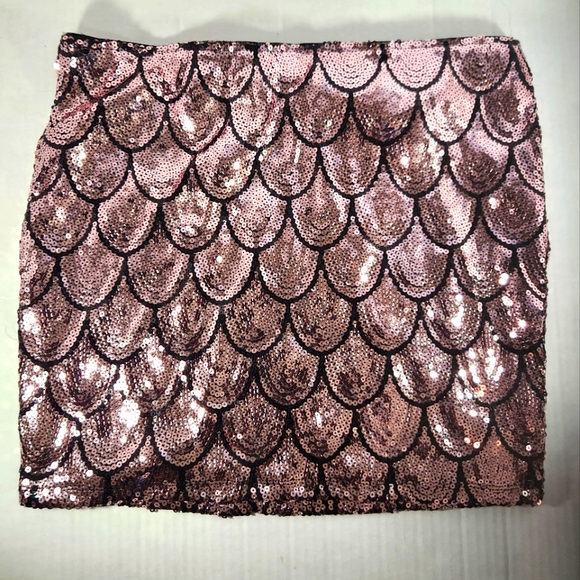 NWT Women's Charlotte Russe Code Chandelier Night Sequin Skirt - Picture 3 of 3